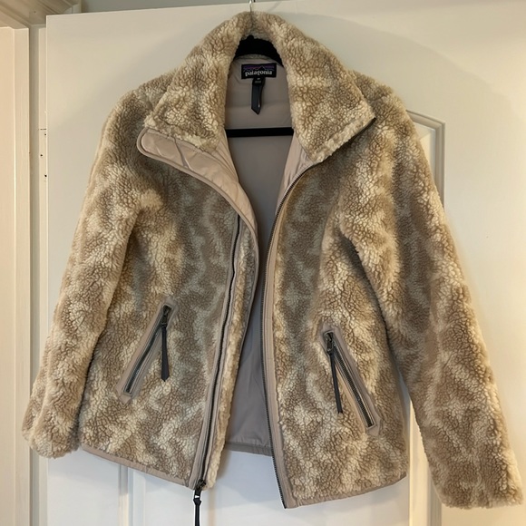 Patagonia jacket, size extra small - Picture 1 of 4